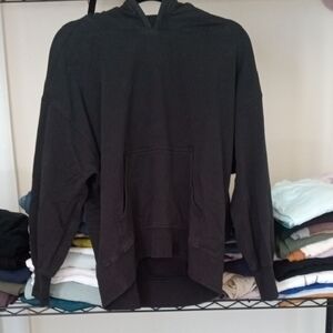 Women's Black Hoodie Sweater Lululemon  Best Size Fits M/L.